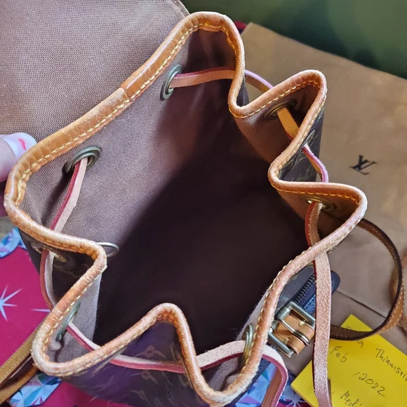 Louisvuitton Mini backpack in monogram - Picture 6 of 16